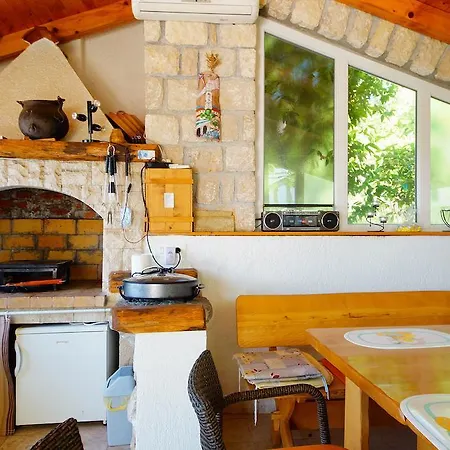 Lina Apartmán Novi Vinodolski