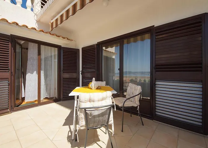 Appartement Lina *